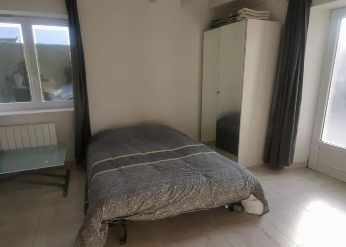 Appartement Moderne - Aeroport Cdg Asterix Paris